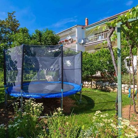 One-Bedroom Apartment Crikvenica 30 Екстериор снимка
