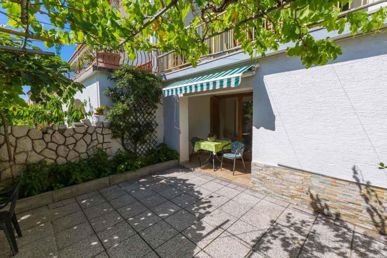 One-Bedroom Apartment Crikvenica 30 Екстериор снимка