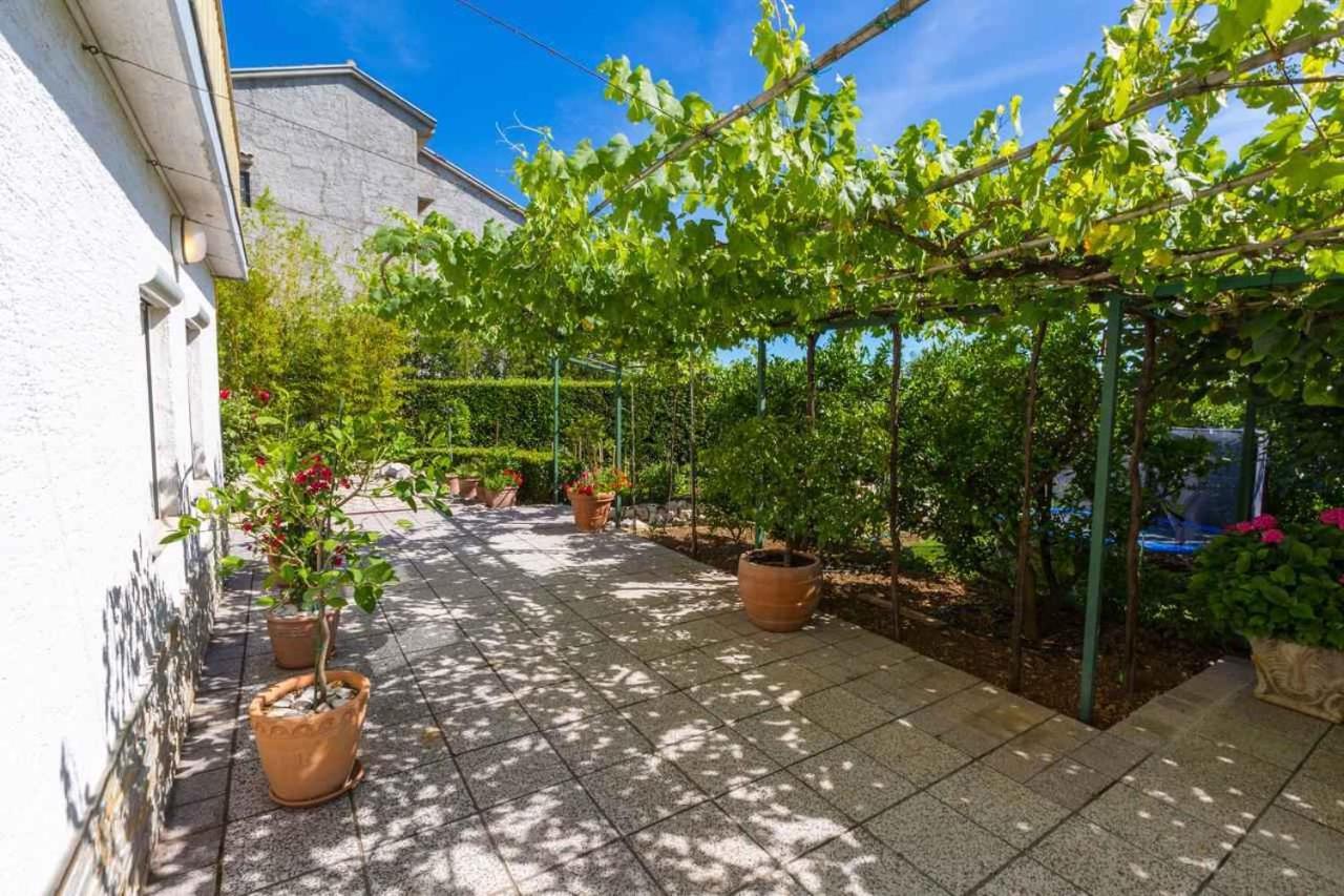One-Bedroom Apartment Crikvenica 30 Екстериор снимка