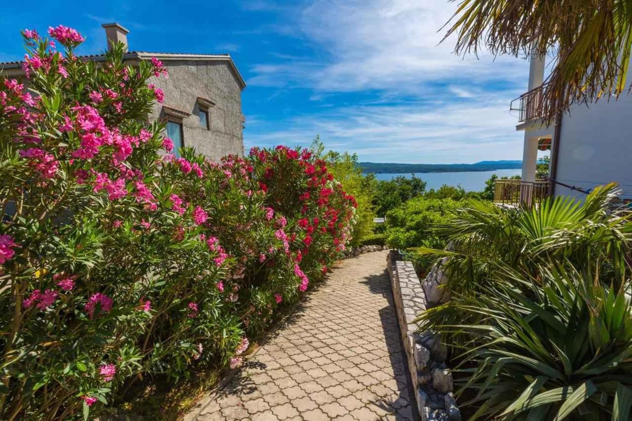 One-Bedroom Apartment Crikvenica 30 Екстериор снимка