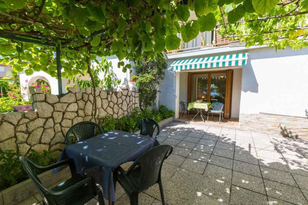One-Bedroom Apartment Crikvenica 30 Екстериор снимка